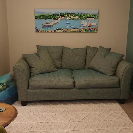 The Tin Hut Apartment Blenheim Bagian luar foto