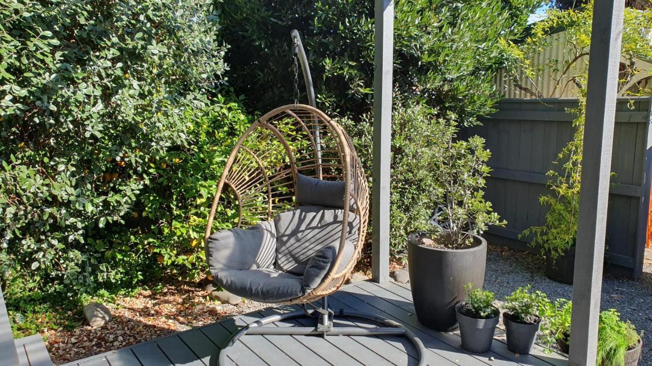 The Tin Hut Apartment Blenheim Bagian luar foto